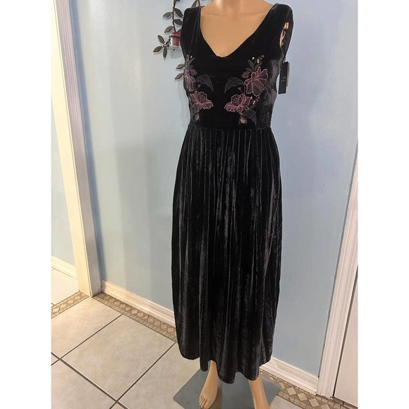 J.O.A Velvet Charcoal Sleeveless Long Dress Size XS NWT - Picture 1 of 10